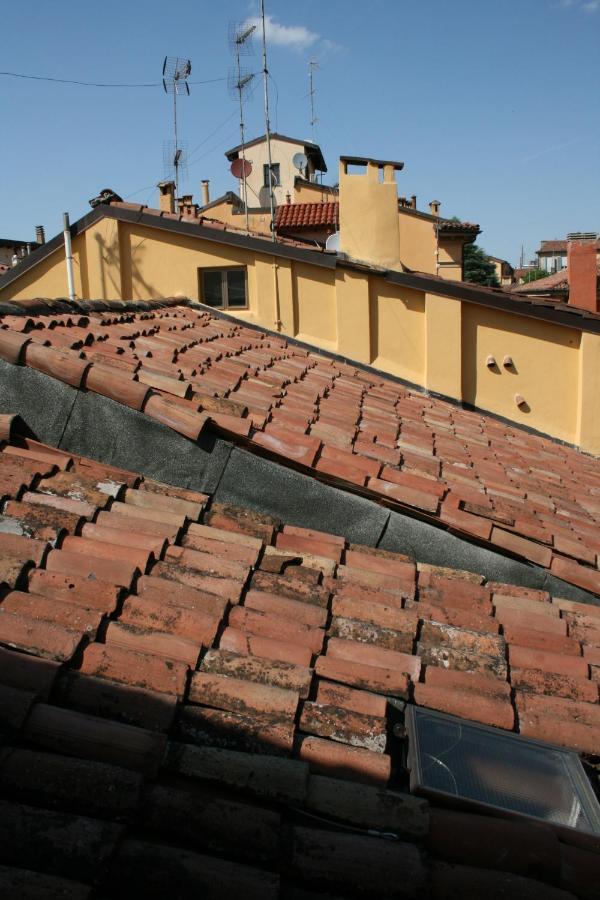 Alloggio Incantevole Sui Tetti Di ボローニャ エクステリア 写真